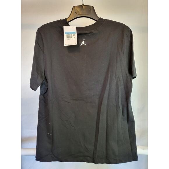 NWT Women's JordanFlight Graphic T-Shirt Size Medium DQ4468-010 Black - Picture 4 of 4